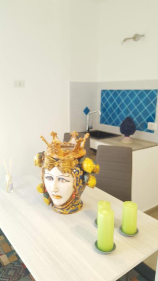 Casa Vacanza Cundari Кастелмола Екстериор снимка
