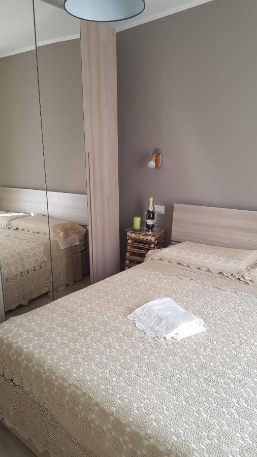 Casa Vacanza Cundari Кастелмола Екстериор снимка