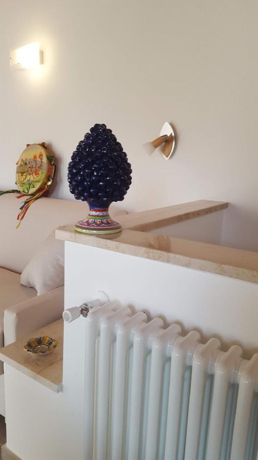Casa Vacanza Cundari Кастелмола Екстериор снимка